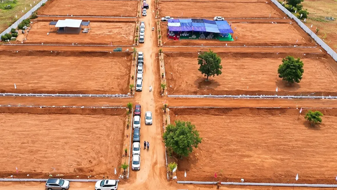 ishwaryaa’s platinum township 📍 nagarjuna sagar highway facing🏡 premium residential & commerc (3)
